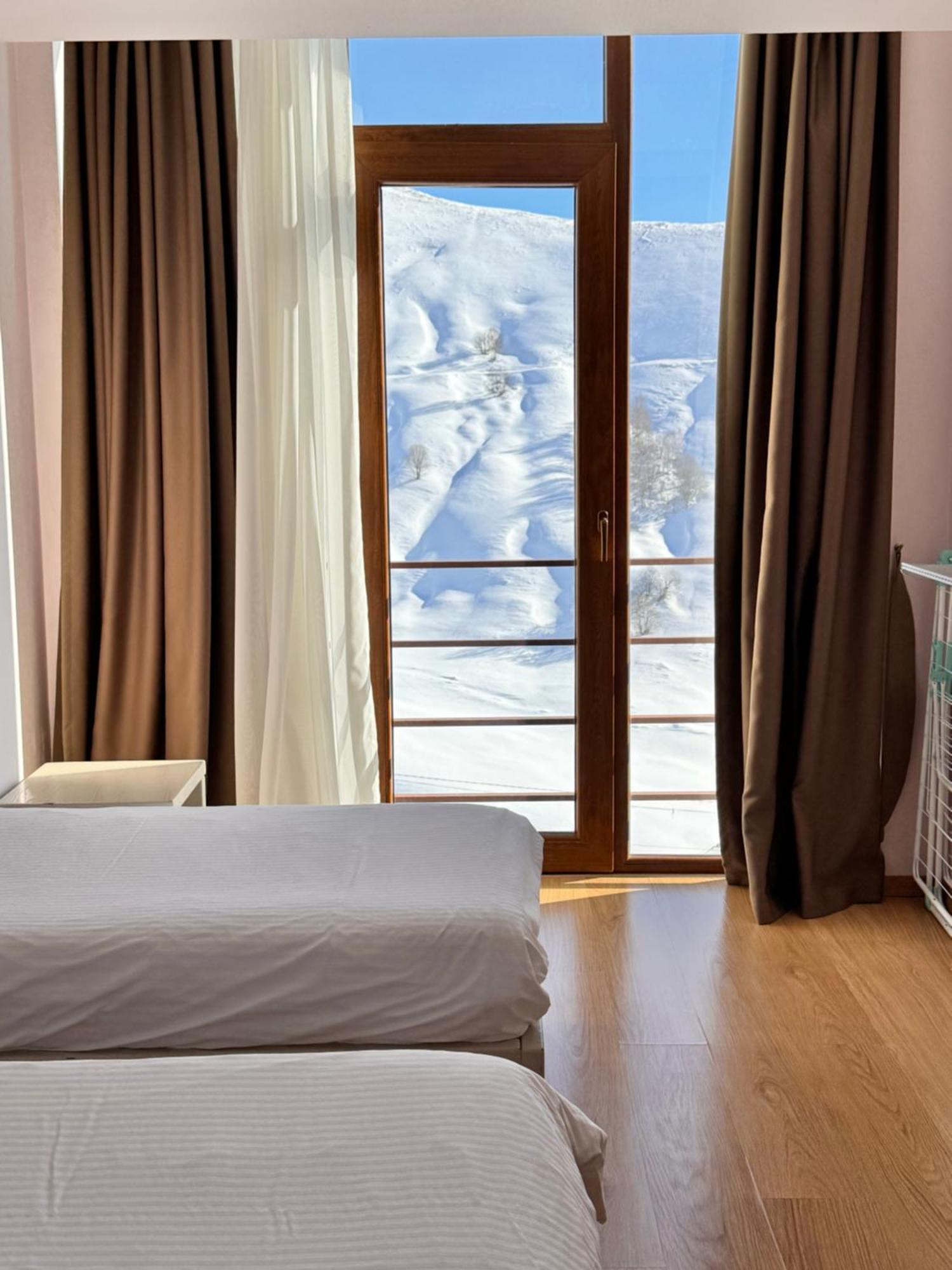 Happy Holidays Apartments In New Gudauri Zewnętrze zdjęcie